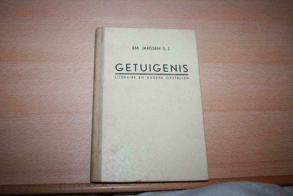 Getuigenis  EM. Janssen S.J.  Literaire en andere opstellen, Antiek en Kunst, Ophalen of Verzenden, EM. Janssen S.J.