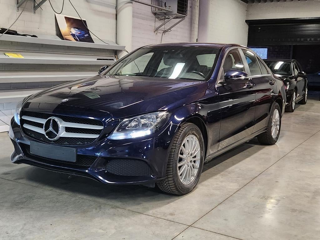 Mercedes-Benz C180d Sedan **2016** – Luxe, stijl en comfort, Auto's, Achterwielaandrijving, 4 cilinders, Blauw, Leder