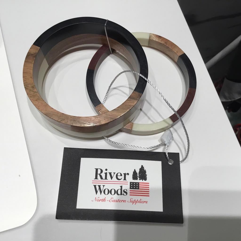 River Woods, Set nieuwe armbanden, Handtassen en Accessoires, Ophalen of Verzenden, Nieuw, Bruin, Kunststof of Plastic