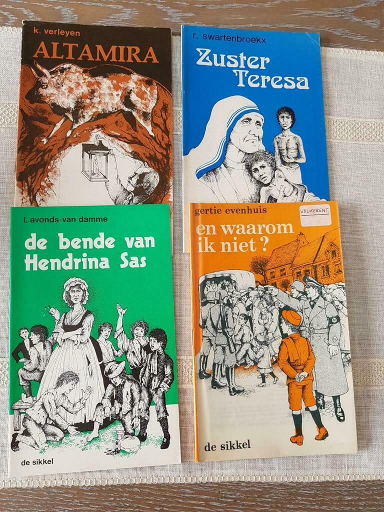 Historische Verhalen van De Sikkel, Ophalen of Verzenden, Gelezen