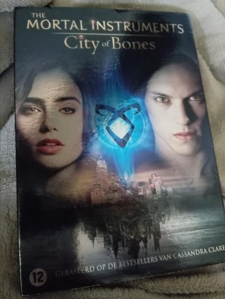 THE MORTAL INSTRUMENTS - City of Bones, Ophalen of Verzenden, Zo goed als nieuw
