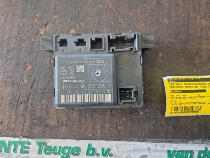 Module verrouillage central des portes d'un Mercedes Sprinte, Enlèvement ou Envoi, 3 mois de garantie, Utilisé, Mercedes-Benz