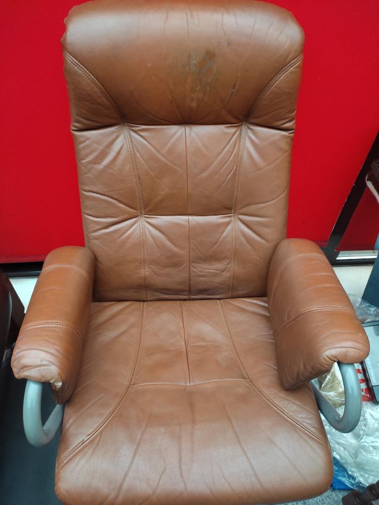 DRAAIZETEL / draaifauteuil LEDER met mogelijkheid aanpassen, Huis en Inrichting, Fauteuils, Ophalen, Zo goed als nieuw