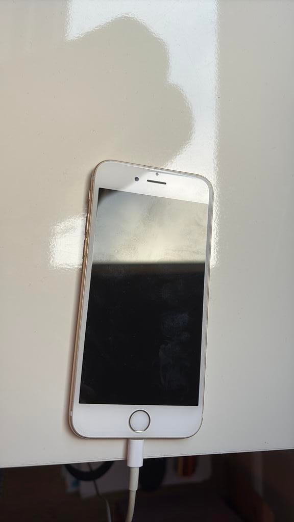 Iphone s, Telecommunicatie, Mobiele telefoons | Apple iPhone, Gebruikt, 65 %, Ophalen of Verzenden, 64 GB
