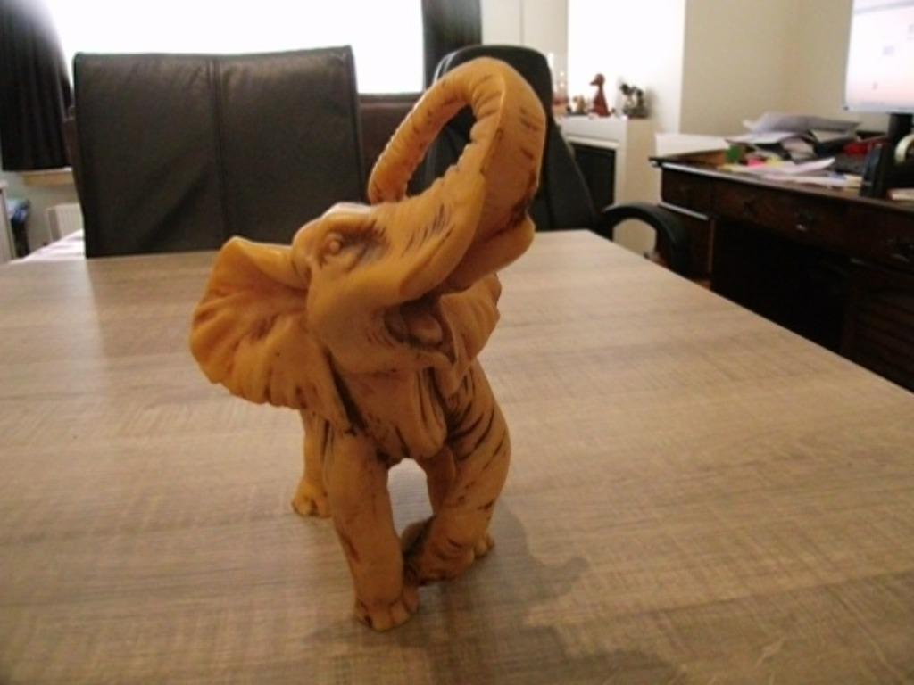 stenen olifant, Antiek en Kunst, Ophalen
