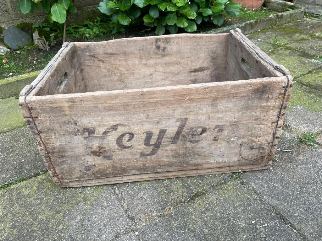 Bruingrijze Houten Krat – "Heylen" opschrift – Robuust & Oud, Antiek en Kunst, Ophalen