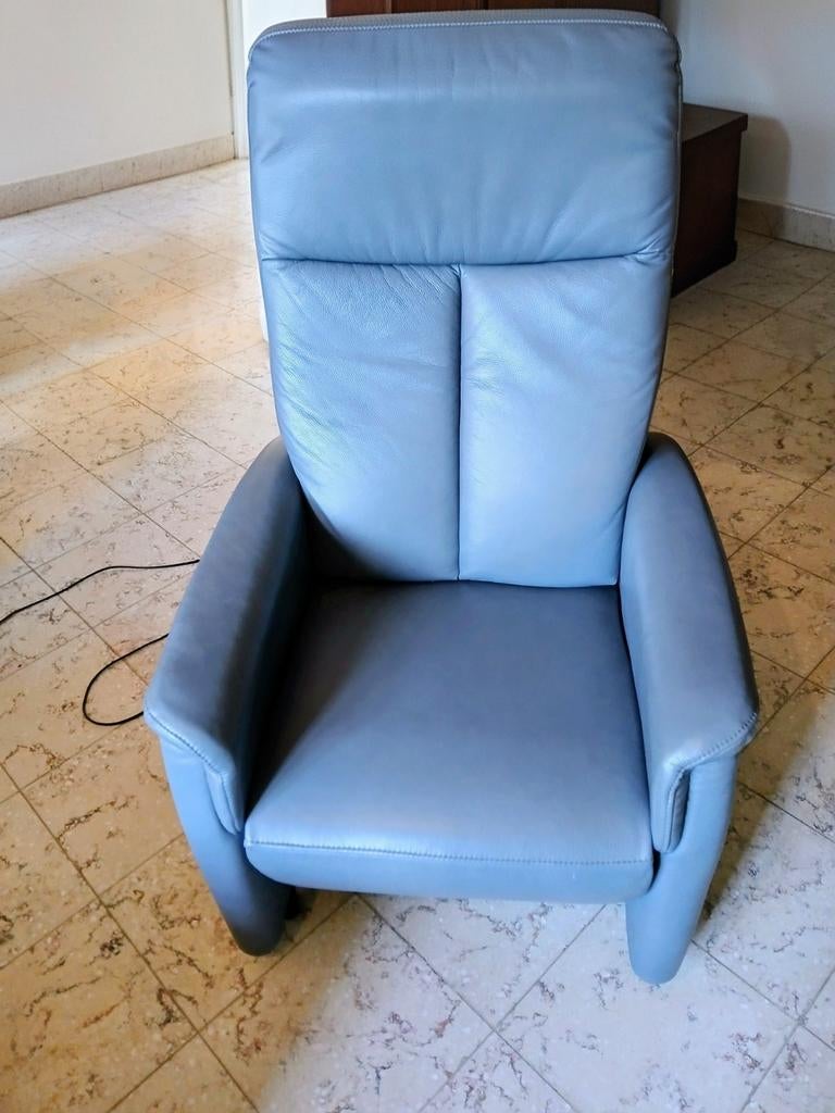 Fauteuil relax électrique en cuir bleu, avec releveur, Maison & Meubles, Fauteuils, Enlèvement, Cuir