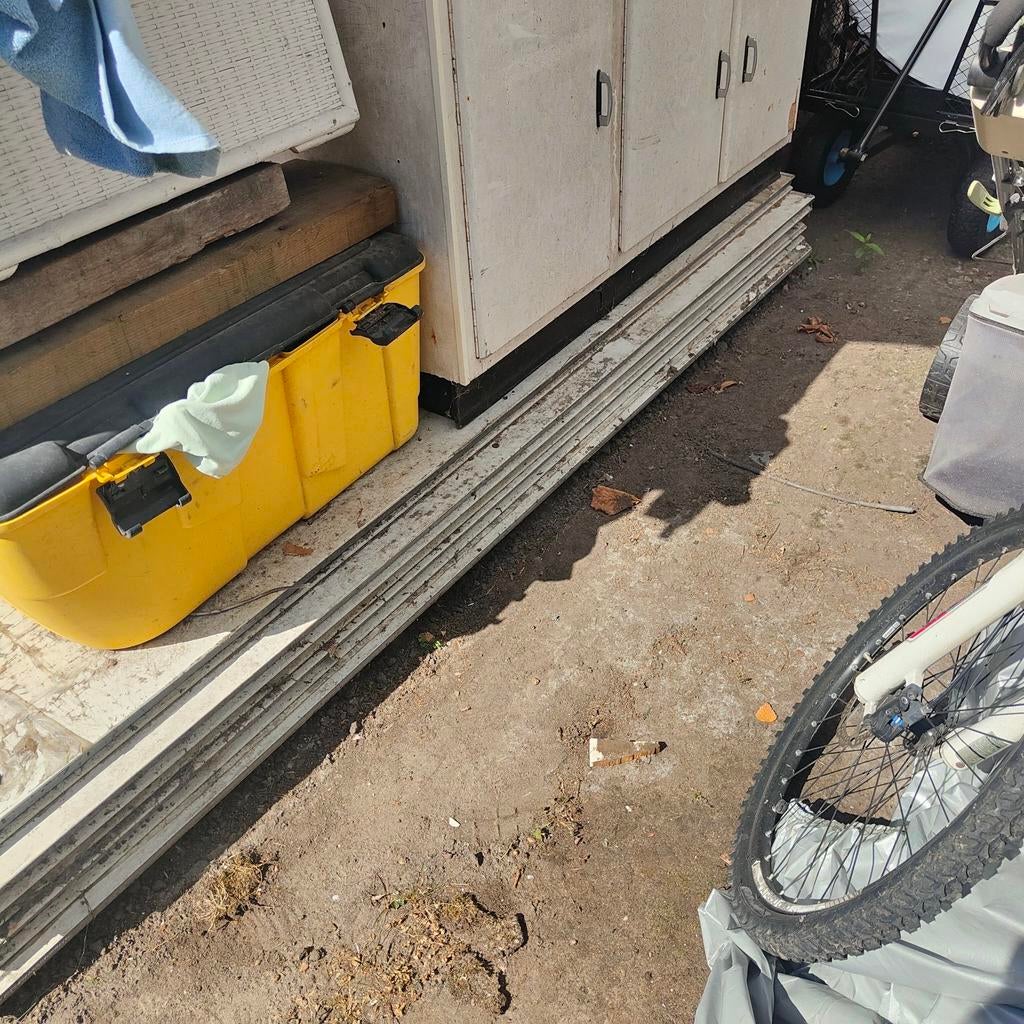 Nieuwe Sectionele poort en toebehoren, Ophalen, Zo goed als nieuw
