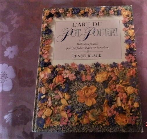 (21) -l'art du pot pourri, Livres, Enlèvement ou Envoi, Comme neuf, Fleurs, Plantes et Arbres, Solar