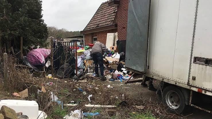 Rommel of oude spullen? Ik help je snel opruimen!, Ophalen