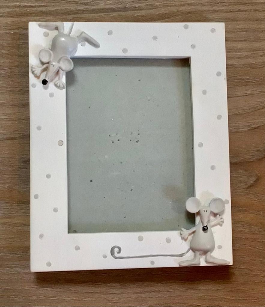 Grijze fotokader/fotolijst met twee muisjes op voorkant, Overige materialen, Minder dan 50 cm, Ophalen of Verzenden, Zo goed als nieuw