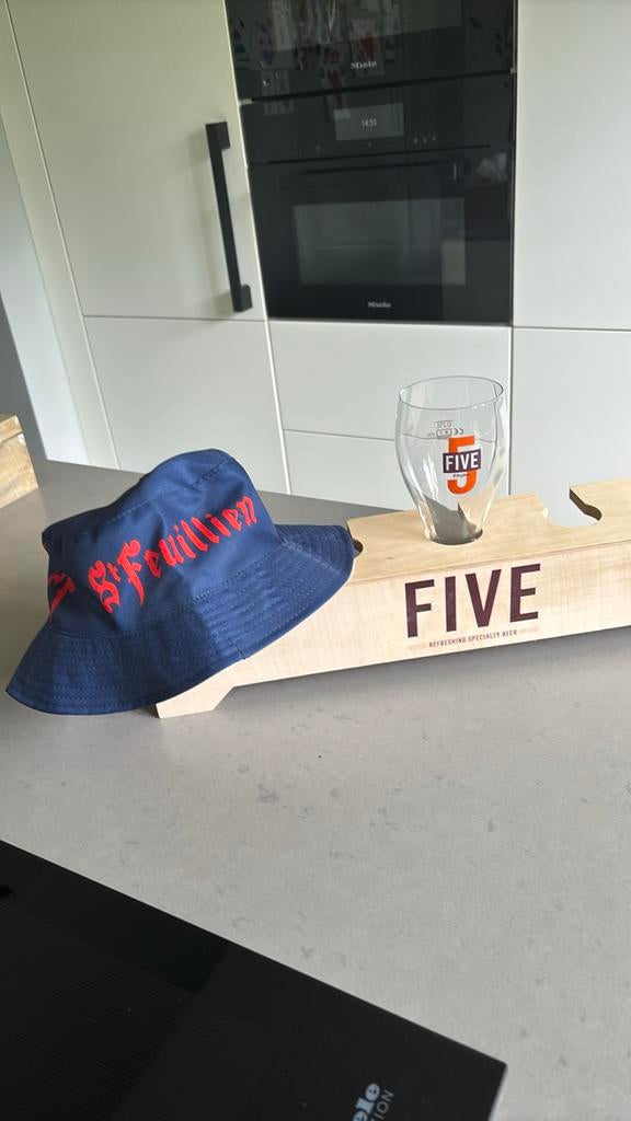 ST Feuillien lotje, Verzamelen, Ophalen of Verzenden, Zo goed als nieuw