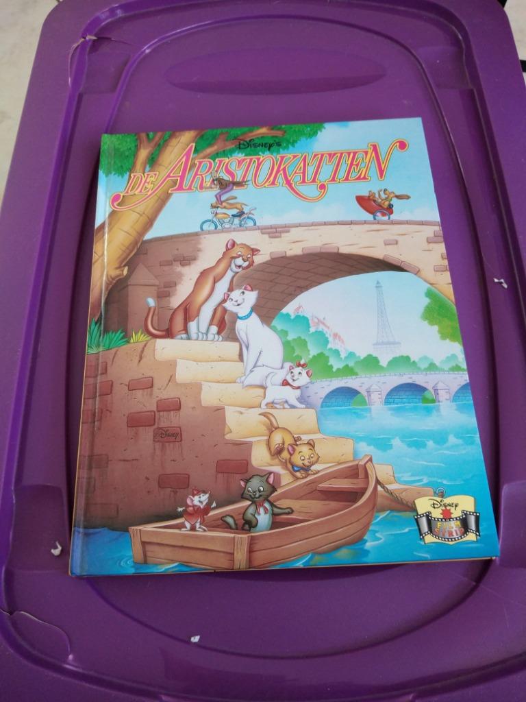 strip de aristokatten harde kaft  met poster (doos dvd), Boeken, Stripverhalen, Eén stripboek, Ophalen of Verzenden, Nieuw