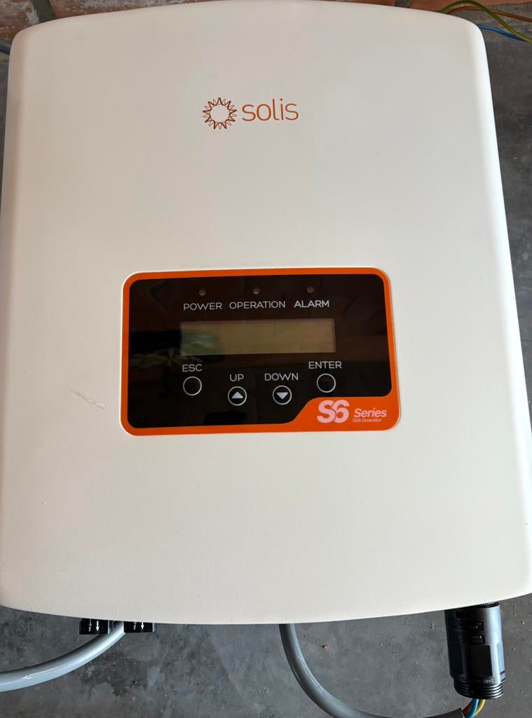 Solis omvormer S6-GR 1P3 6K-M 3600W, Bricolage & Construction, Panneaux solaires & Accessoires, Enlèvement, Comme neuf