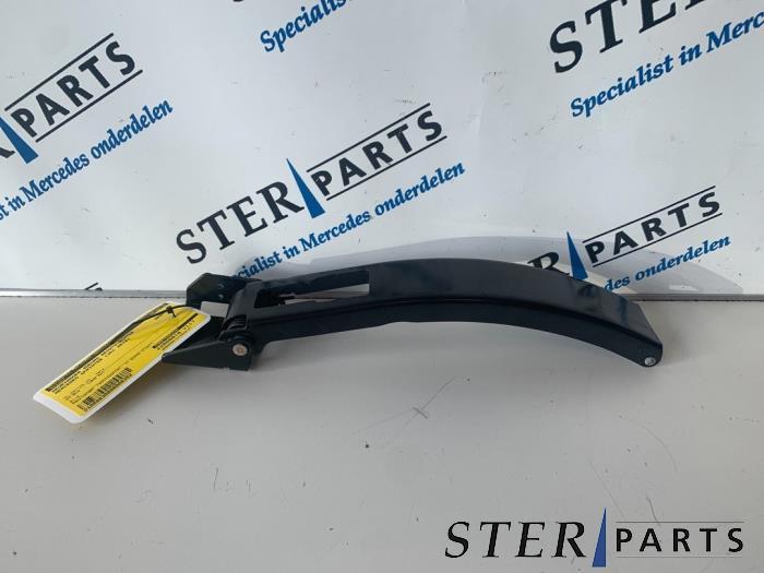 Butée 4portes arrière droite d'un Mercedes Sprinter, Autos : Pièces & Accessoires, Carrosserie & Tôlerie, Mercedes-Benz, Utilisé