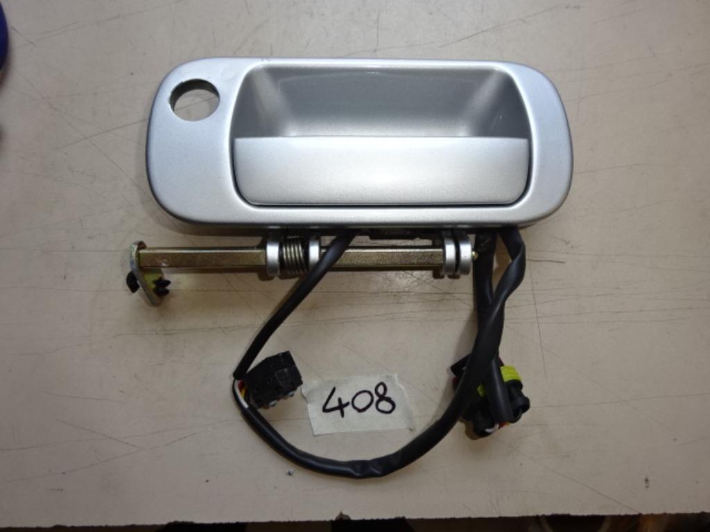 Poignée de porte gauche Maserati 3200 GT et 4200, Autos : Pièces & Accessoires, Neuf, Maserati, Gauche, Enlèvement