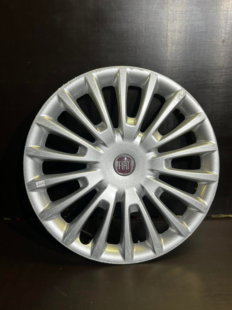1 enjoliveur fiat bravo 16", Autos : Divers, Enjoliveurs, Utilisé, Enlèvement ou Envoi