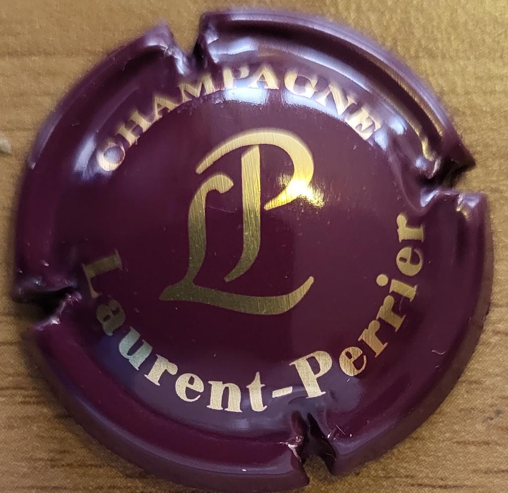 Capsule Champagne LAURENT-PERRIER violet foncé et or nr.47a, Enlèvement ou Envoi, Neuf, France, Champagne