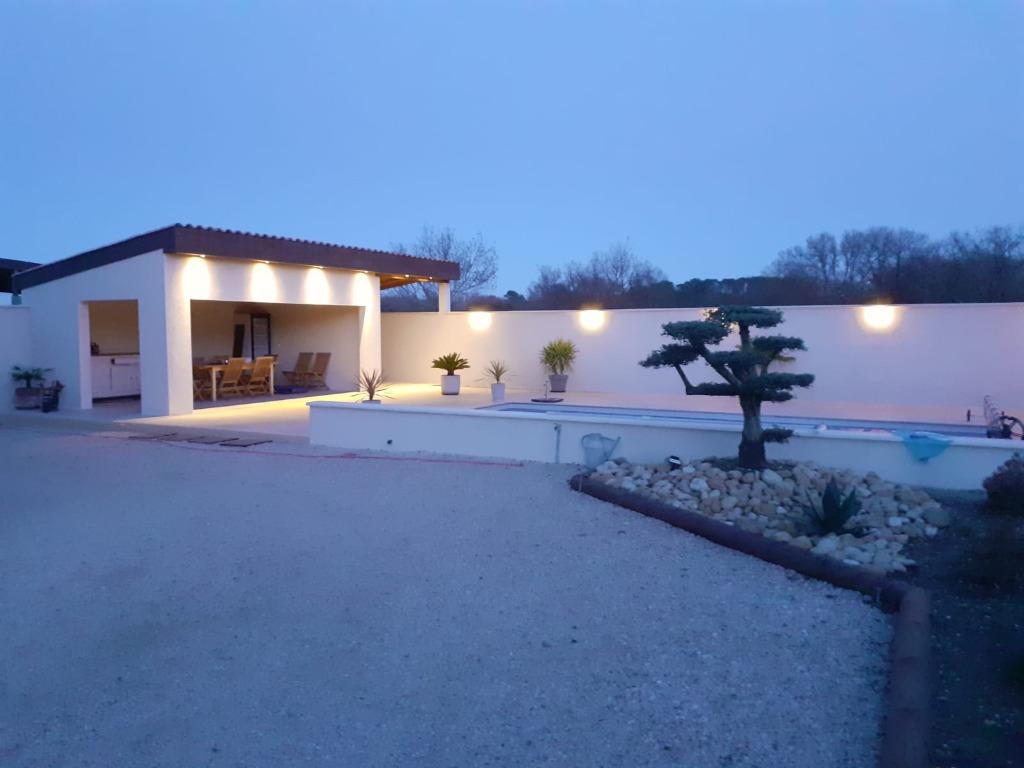 huis buitenland, Dorp, Woonhuis, 235 m², Saint-Julien-de-Cassagnas