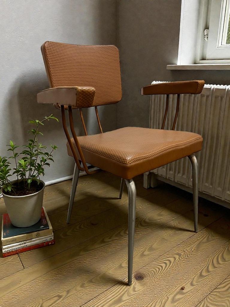 chaise/fauteuil vintage avec revêtement en cuir skaï, Enlèvement ou Envoi