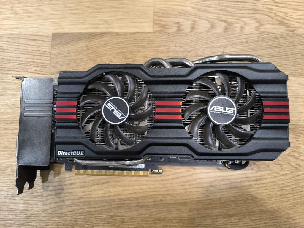 Carte graphique GTX 670, Enlèvement ou Envoi