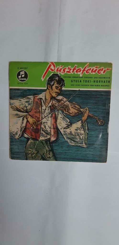 vinyl single Puszta Feuer (1958), Ophalen of Verzenden, 7 inch, Wereldmuziek, Single