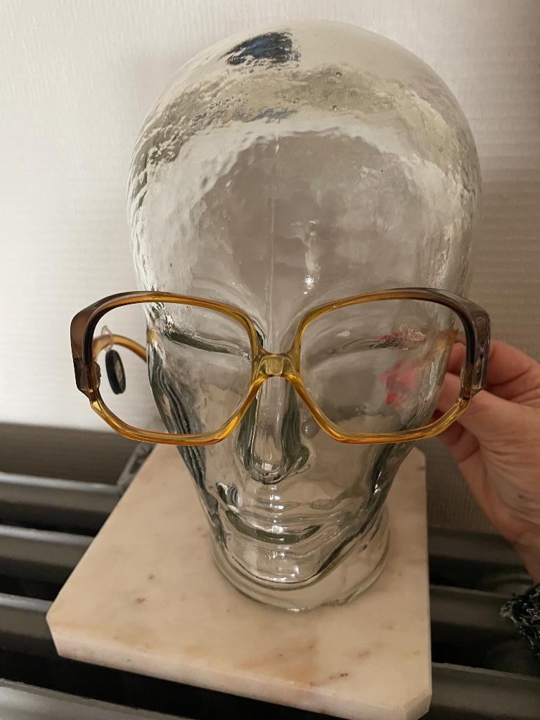 Monture de lunettes vintage christian Dior neuves, Bijoux, Sacs & Beauté, Lunettes de Soleil & Lunettes | Femmes, Neuf, Brun, Enlèvement