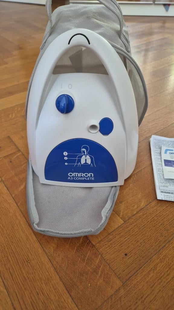 Aérosol Omron CompAIR 3 Complete – Très bon état, Enlèvement, Comme neuf
