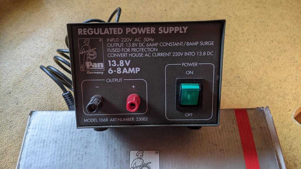 Alimentation stabilisée 13.8V 6/8A, Enlèvement ou Envoi, Comme neuf, Électricité