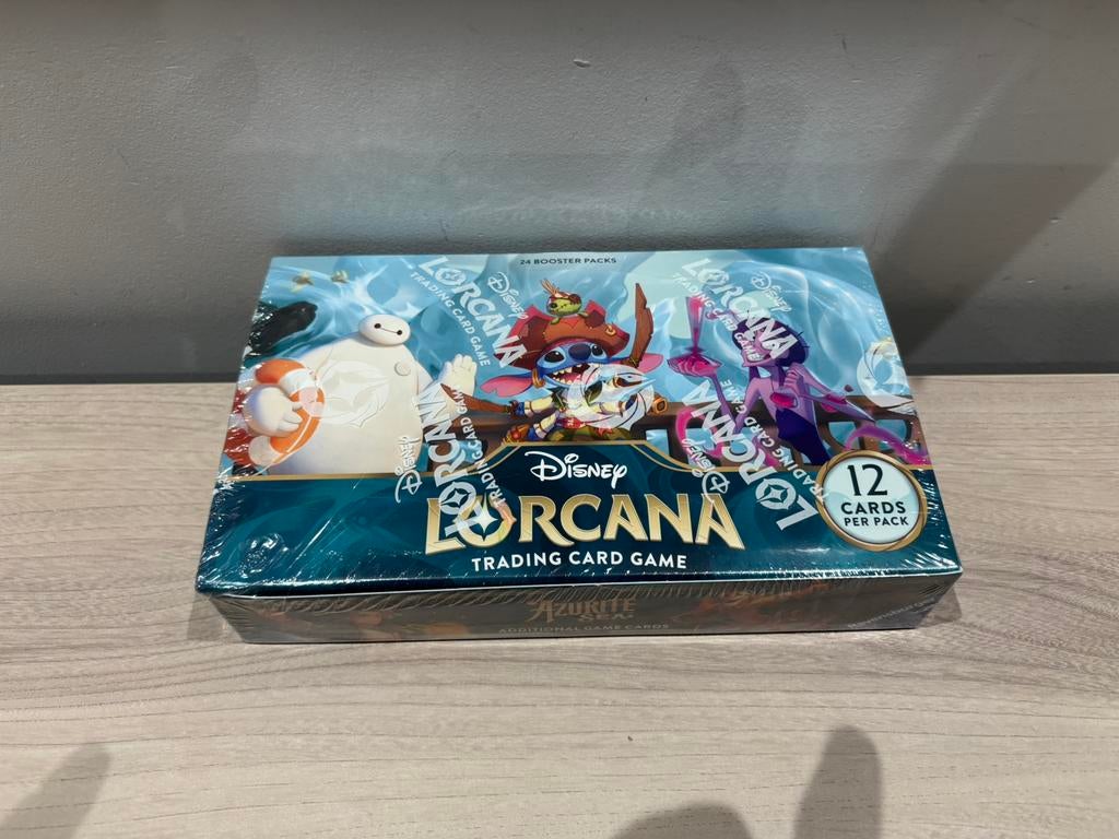 Disney Lorcana Azurite Sea Booster box SET 6 (24 boosters), Hobby en Vrije tijd, Ophalen of Verzenden, Zo goed als nieuw, Booster