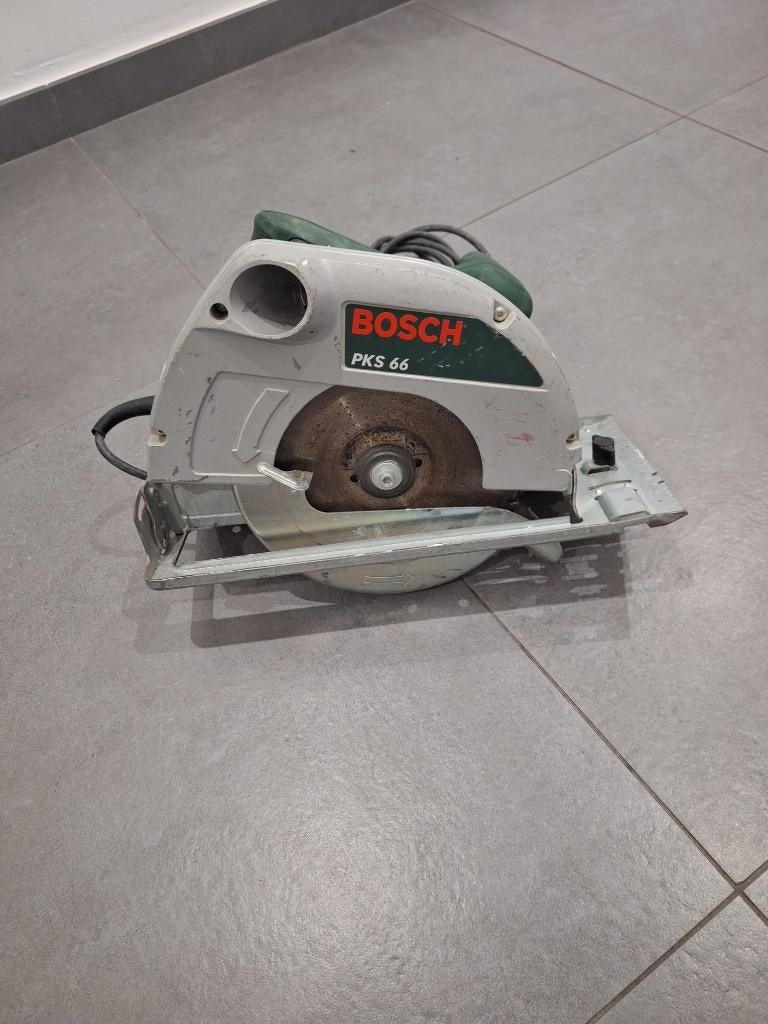 Scie circulaire  bosch, Enlèvement, Utilisé, Scie circulaire