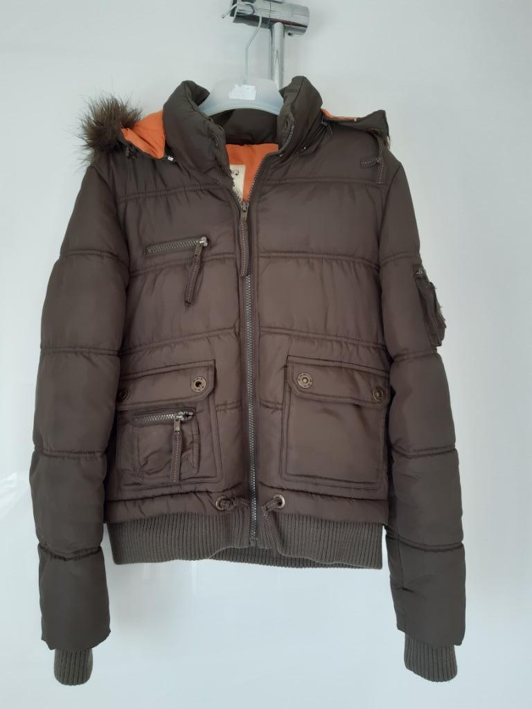 Bruine winterjas S/M, Bruin, Zo goed als nieuw, Maat 36 (S), Bershka
