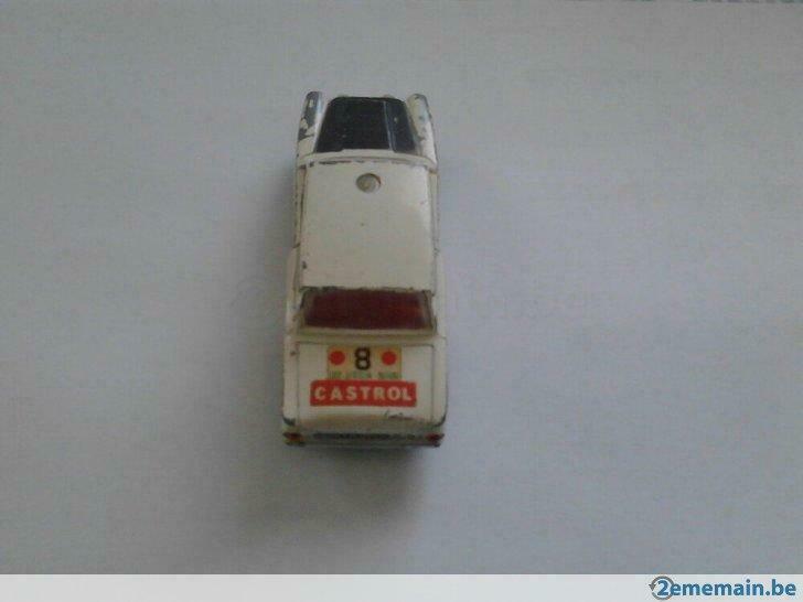 Ford cortina Dinky Toys, Enlèvement ou Envoi, Utilisé, Autres marques