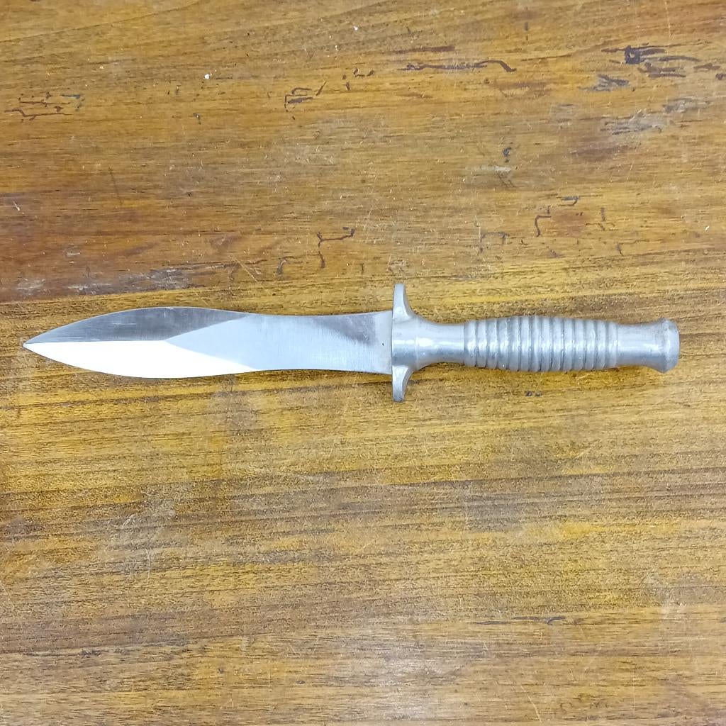 Couteau de combat ancien Coustra modèle Super Lancer 113, Collections, Enlèvement ou Envoi, Armée de terre, Couteau ou Poignard