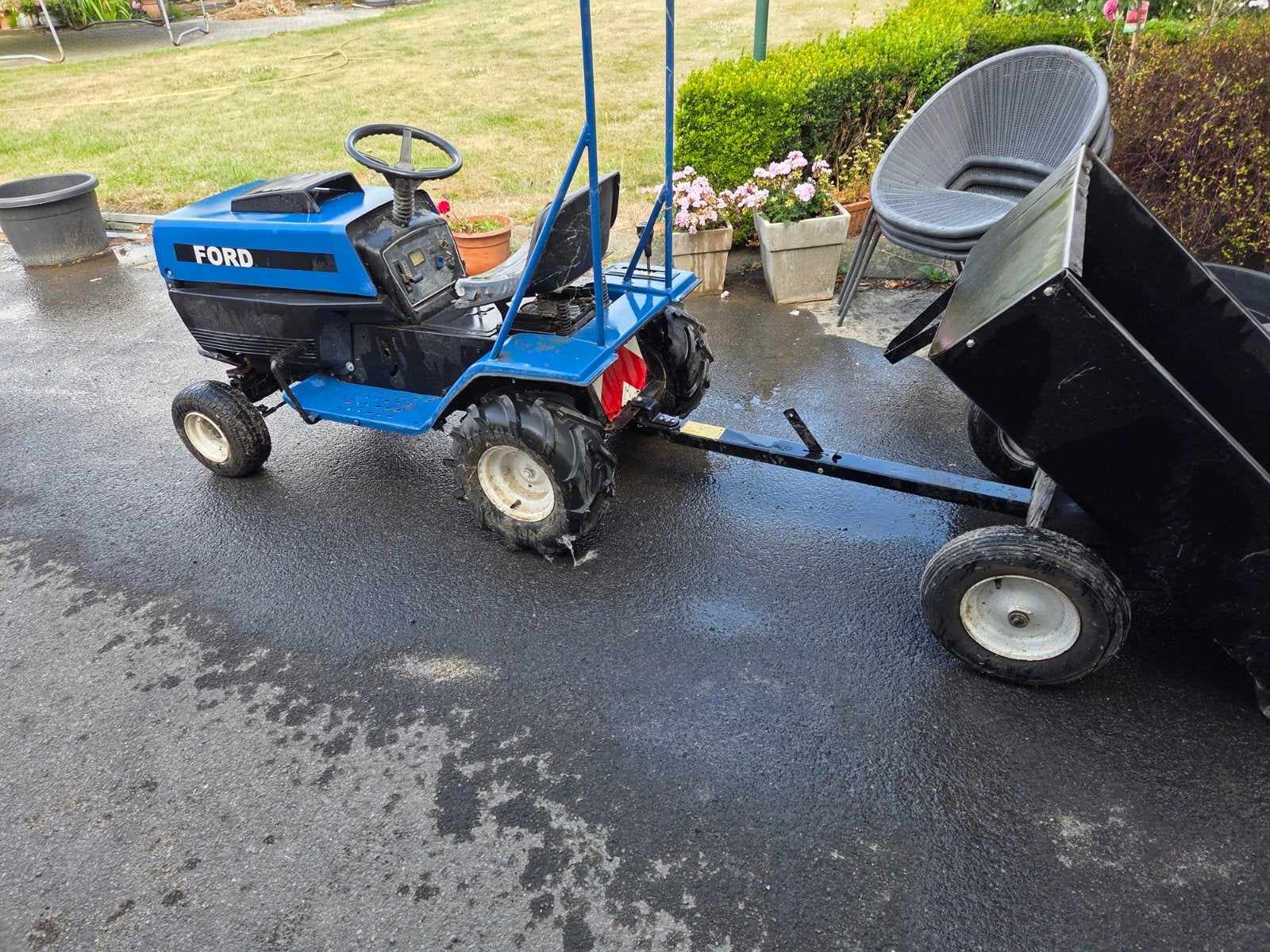 Tractor met kipper, Tuin en Terras, Zitmaaiers, Ophalen