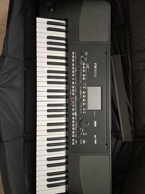 Korg pa300 399€, Musique & Instruments, Korg