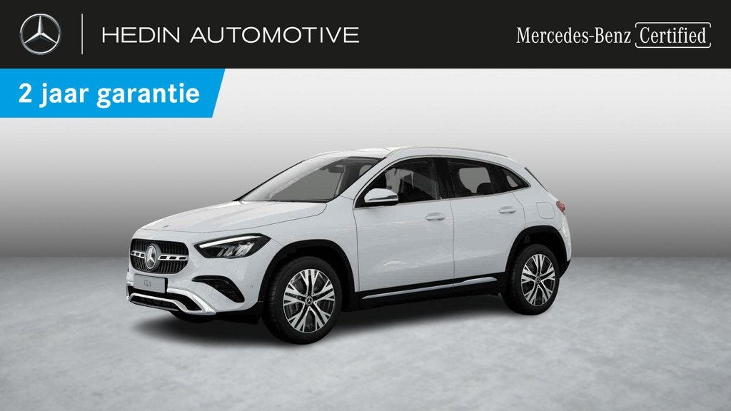 Mercedes-Benz GLA-Klasse 220 Luxury Line | Verwarmde Zetels, Auto's, Automaat, Stof, Zwart, 4 cilinders