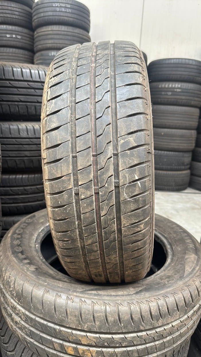 Pneus d'été 1956015 195/60/15 195/60R15 Marque Firestone, Vêtements | Femmes, Vestes | Été, Enlèvement