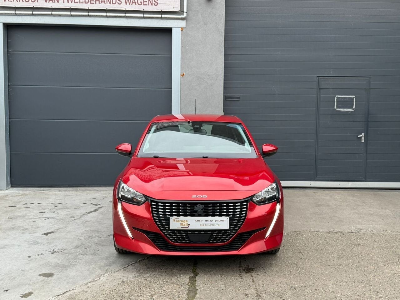 Peugeot 208 Allure (année de construction 2020), Autos, Rouge, Euro 6, Entreprise, Boîte manuelle