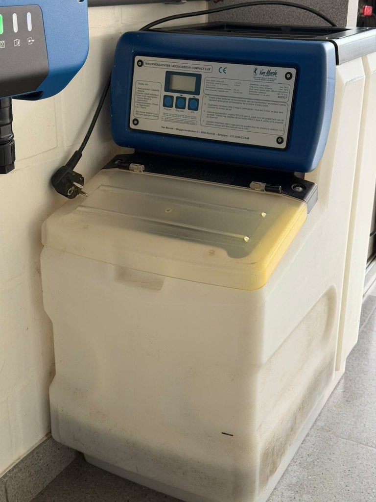 waterontkalker, Elektronische apparatuur, Ophalen, Gebruikt, Waterontharder met zout
