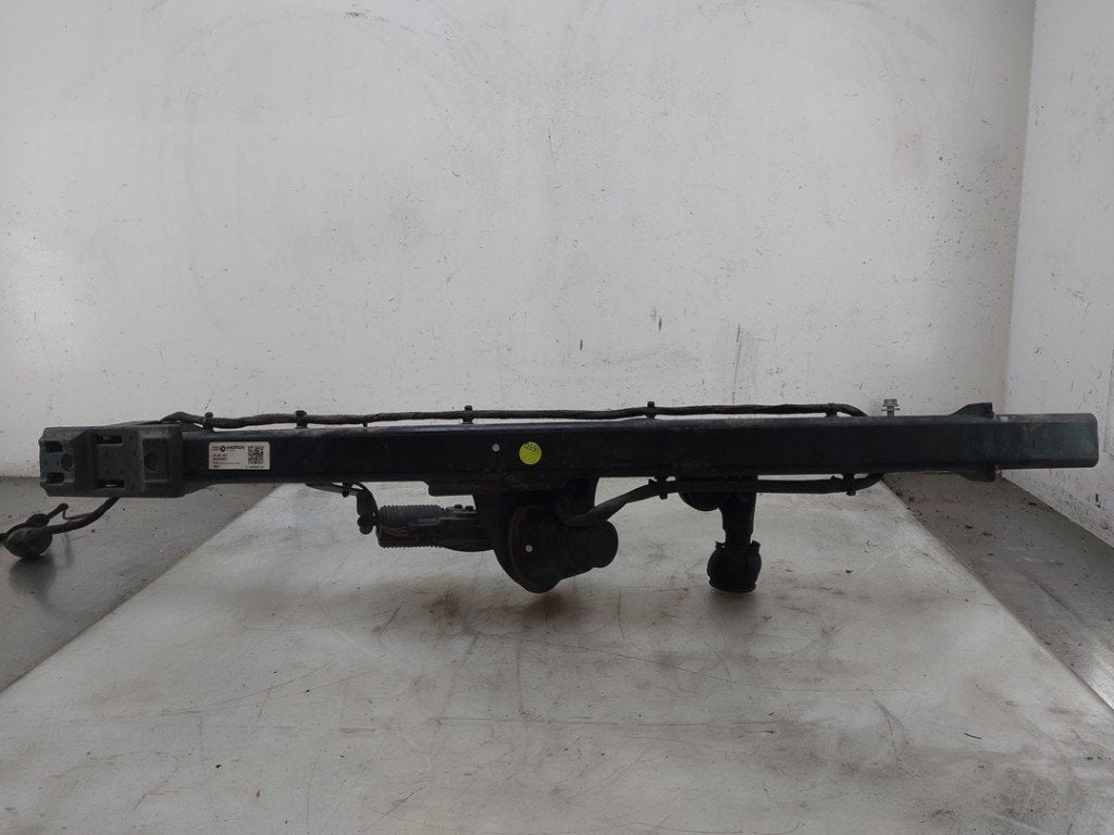 ATTELAGE REMORQUE Audi A6 (C8) (|4K0092160F|4K0092160H|), Auto-Union-Straße  1,
85057  Ingolstadt, DE, Info@audi.de, Audi, Utilisé