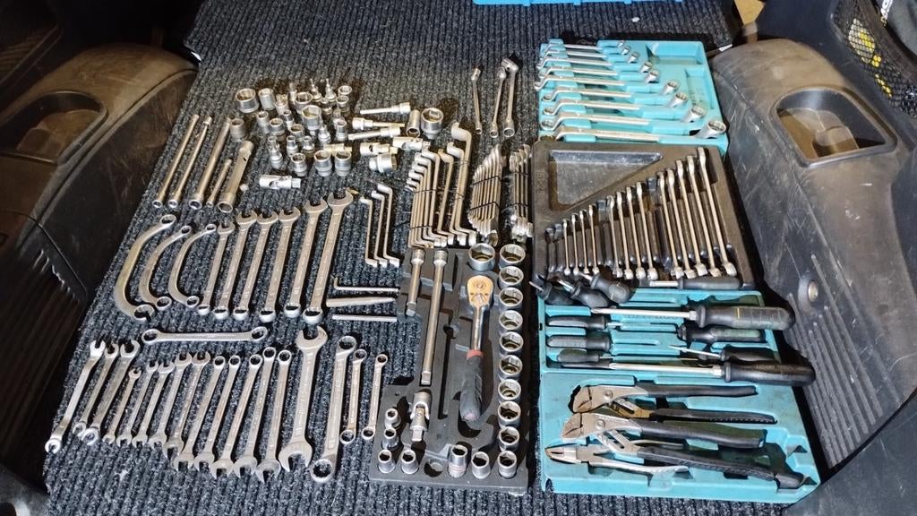 Groot lot HAZET Gereedschapwagen, Bricolage & Construction, Outillage | Outillage à main, Enlèvement ou Envoi