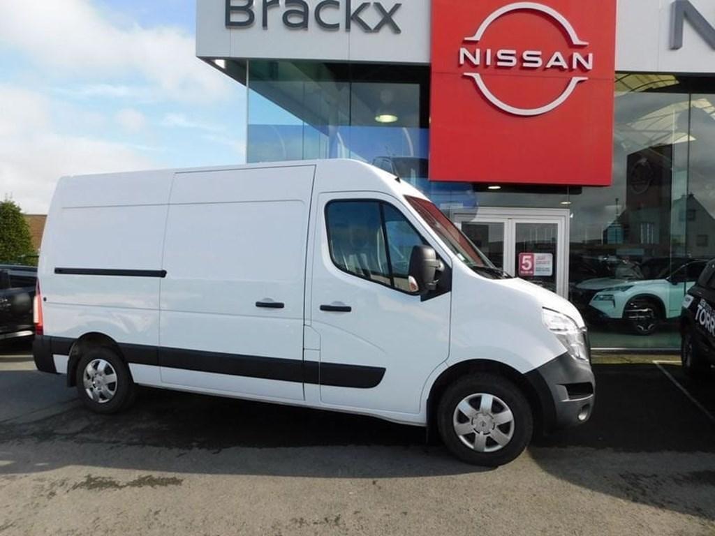 Nissan Interstar 2.3 dCi L2H2 3T5 Acenta  4000 KM  DEMOWAGE, 135 pk, Monovolume, Wit, Bedrijf