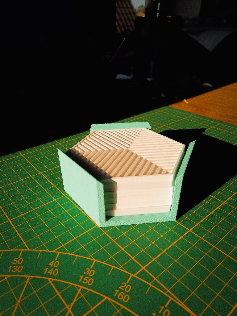 Moderne Geometrische Onderzetters met Houder – 3D-Geprint, Verzenden, Glasonderzetter, Handgemaakt, Kunststof
