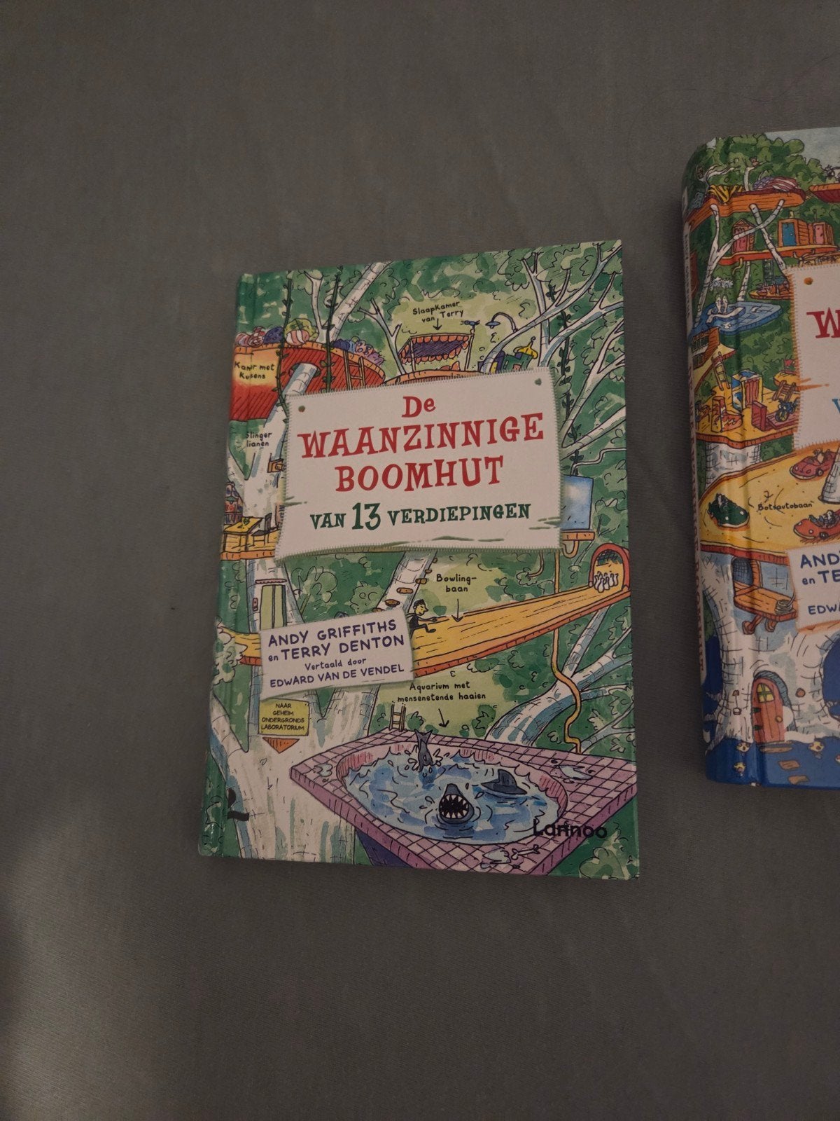 reeks de waanzinnige boomhut x10, Ophalen, Zo goed als nieuw
