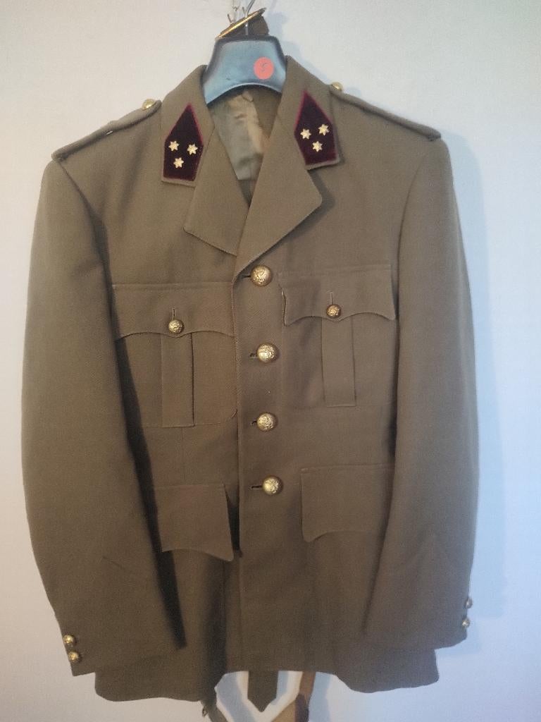 Uniform # 5 -België -uit theater stock, Verzamelen, Militaria | Algemeen, Verzenden