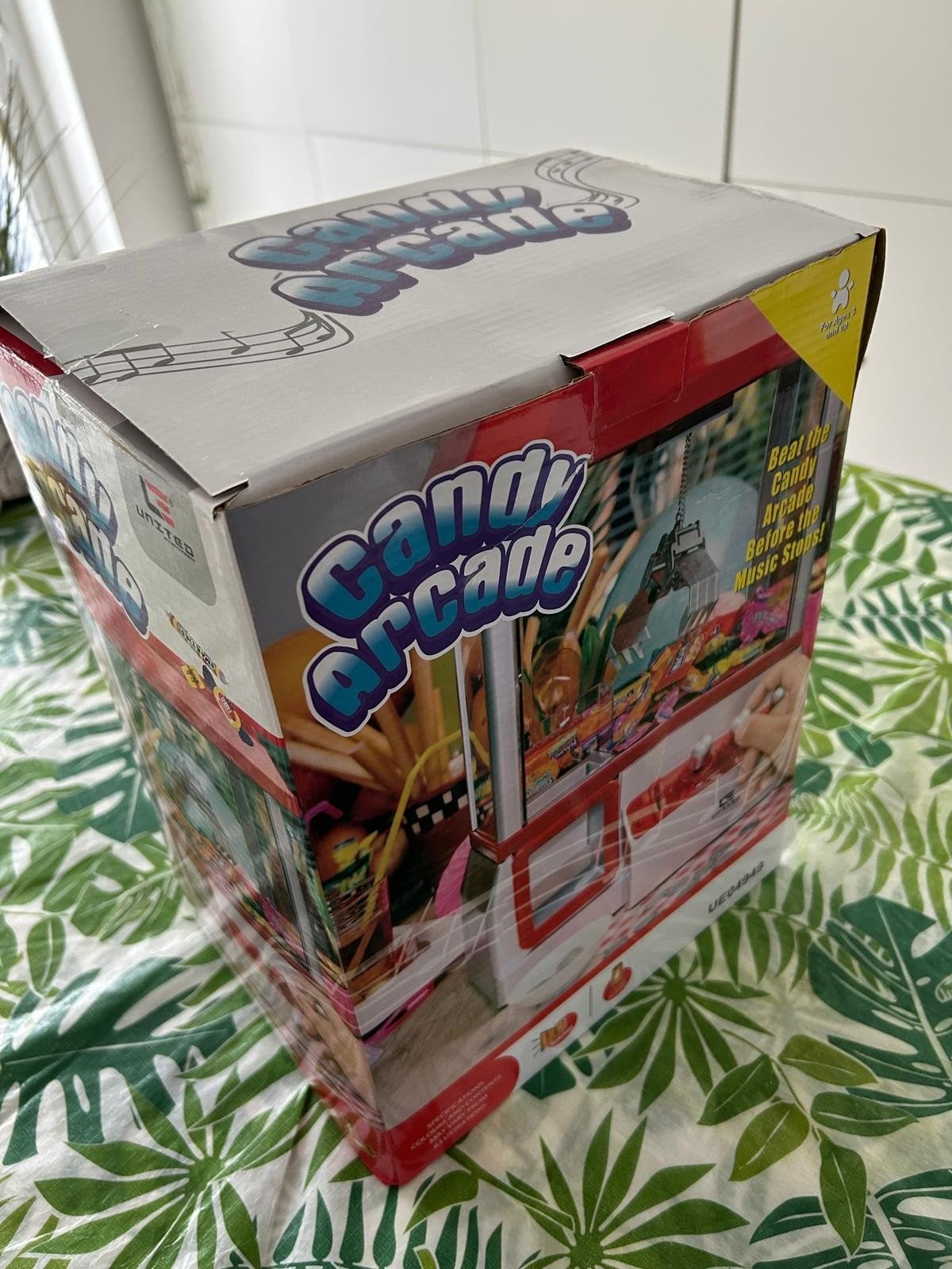 Candy Arcade machine, Enlèvement