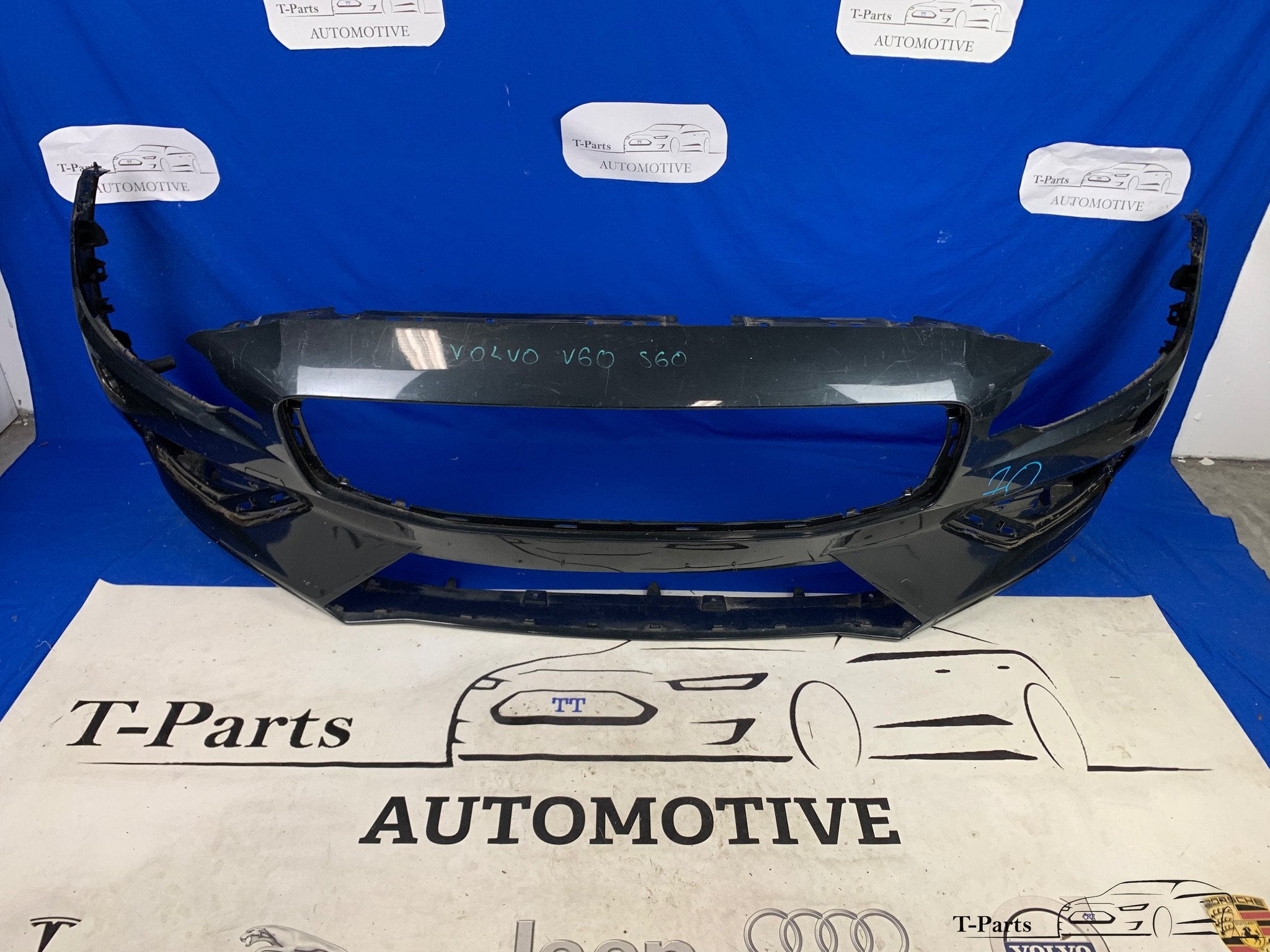 Volvo s60 V60 voorbumper origineel bumper 2018+, Auto-onderdelen, Info@fabrikant.eu, Volvo, Bumper, Fabrikantstraat 1
1000 AA  Amsterdam