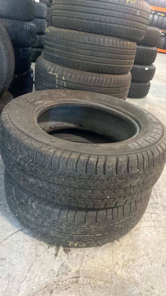 215/65/16c 106/104 merk michelin nieuw prijs 153 eur, Ophalen, Zo goed als nieuw
