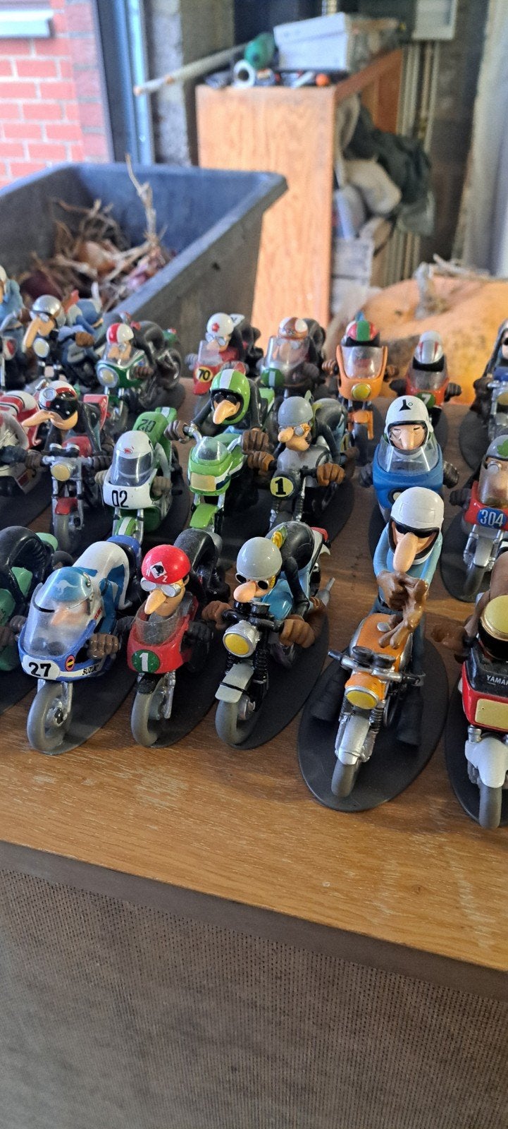 Joe bar team collectie.
92 figuren in goede staat,, Hobby en Vrije tijd, Ophalen, Zo goed als nieuw, Overige typen